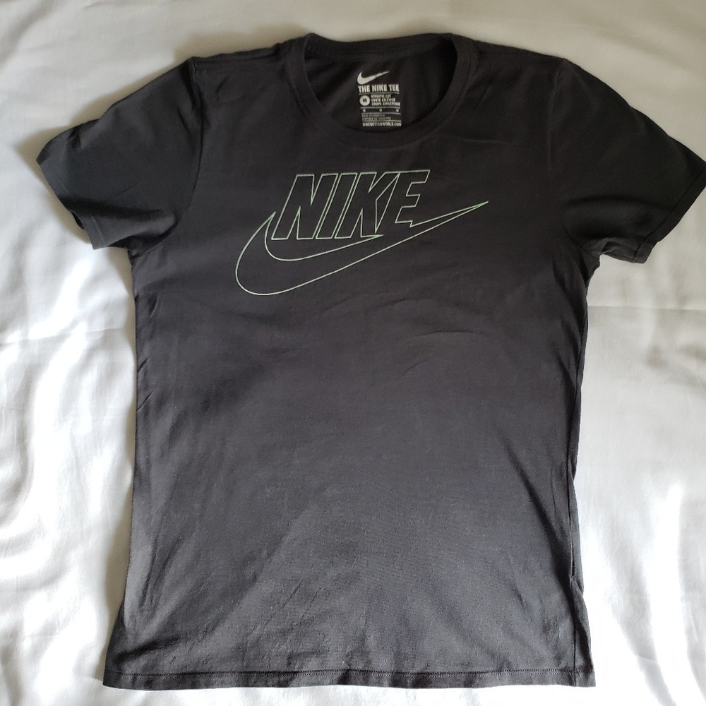 Nike Tee short sleeves for women